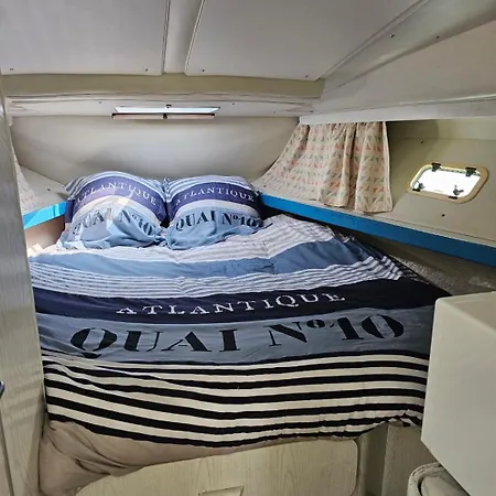 ספינת מלון Bateau 2 Ou 3 Personnes